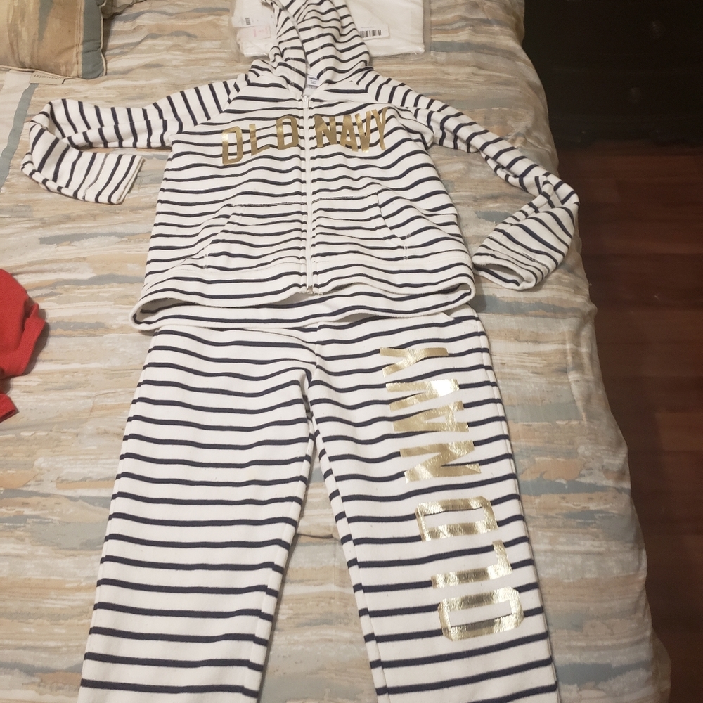 Old Navy set size 14